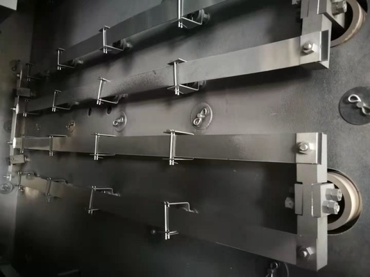磨かれるTZMのタングステン合金TUVの真空炉の発熱体