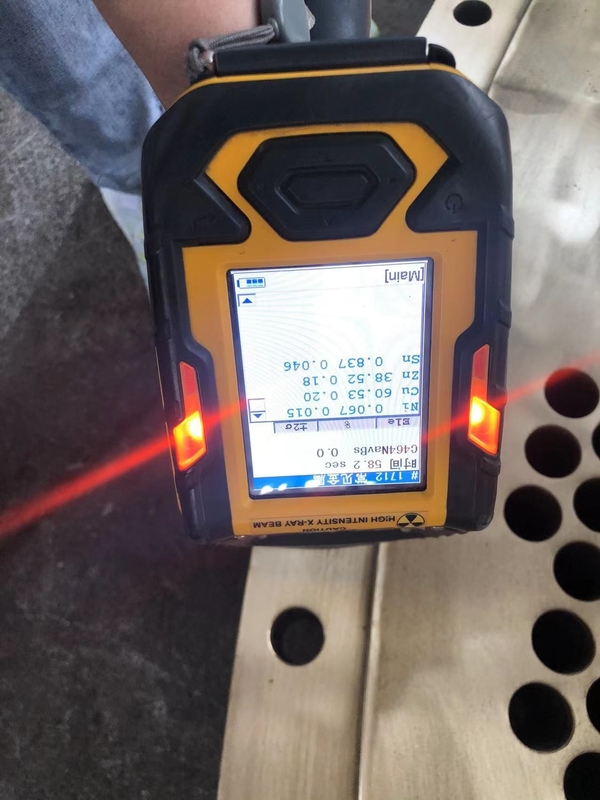 BV の真鍮の熱交換器の管シート C46400 の産業プラントのための管シートの爆発